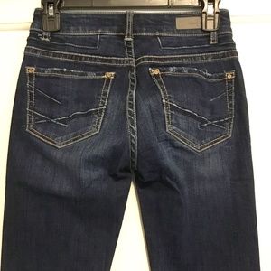 BKE Stella straight leg jeans. Size 24L